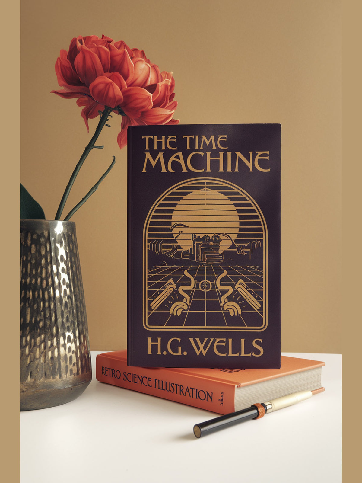Cover of The Time Machine — H.G. Wells
