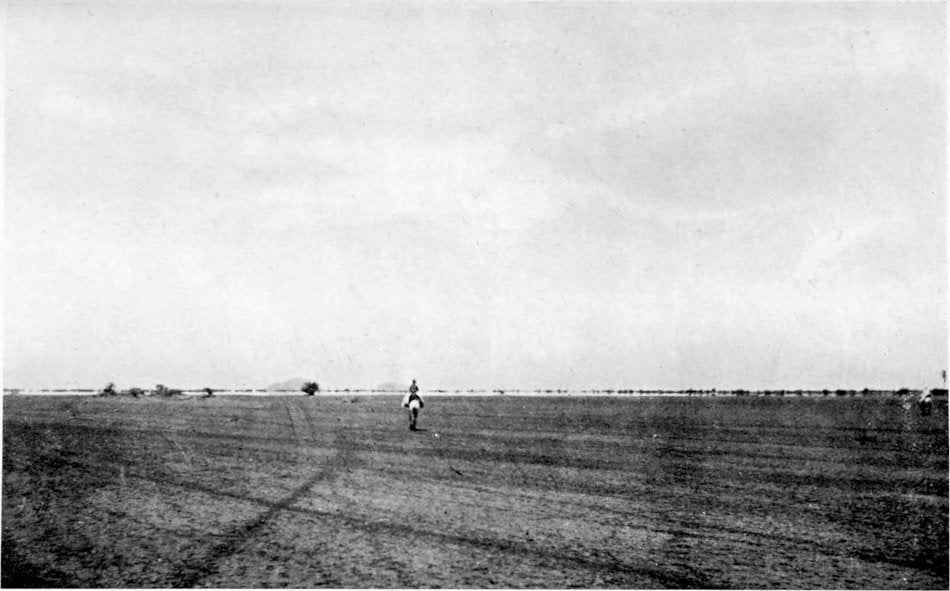 Original 1905 photograph of a mirage near Goz Regeb